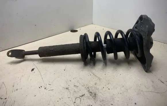 Volkswagen PASSAT B5.5 Front shock absorber/damper