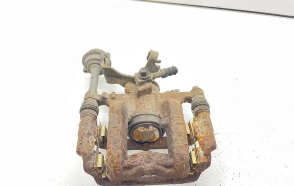 Opel Astra J Rear brake caliper
