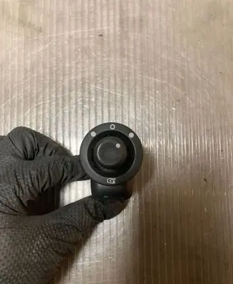 Renault Captur Wing mirror switch 676529A A5134