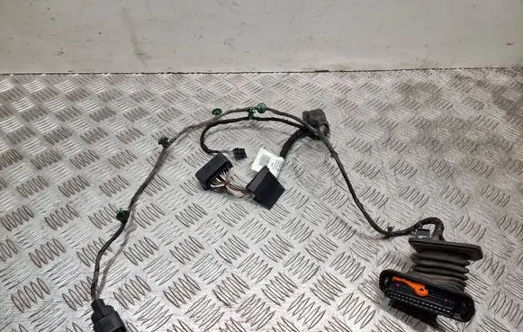 Volkswagen Golf Plus Rear door wiring loom 5M0971694Q