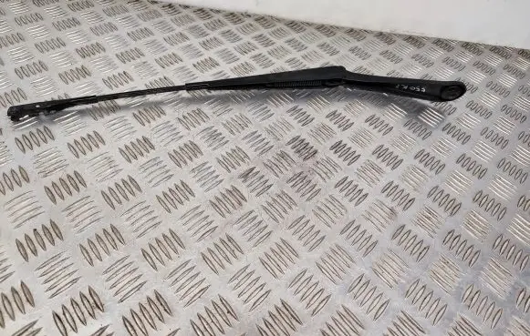 Mercedes-Benz B W246 W242 Front wiper blade arm A2468201800