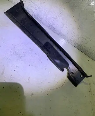 BMW 1 F20 F21 Fender end trim 10808611