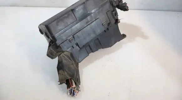 Toyota Avensis T270 Fuse box set