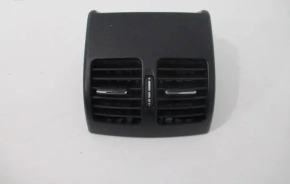Mercedes-Benz E A207 Rear air vent grill A2048300954