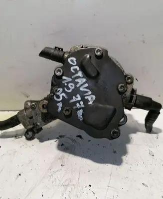 Skoda Octavia Mk2 (1Z) Tandem pump 038145209H 060120C