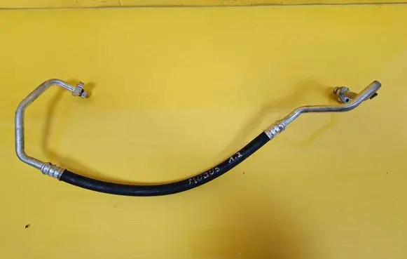 Renault Modus Air conditioning (A/C) pipe/hose 8200170182B