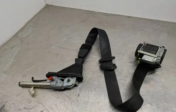 Nissan Qashqai Front seatbelt 86885JD010