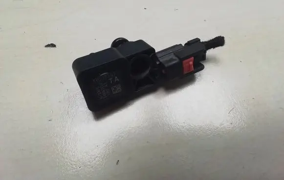 Opel Insignia A Airbag deployment crash/impact sensor 13502341