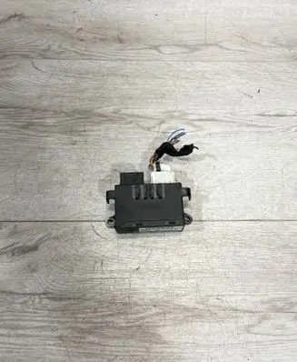 BMW 3 E46 Wing mirror control module 8386427 61318386427 05021800