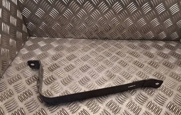 Suzuki Vitara (LY) Fuel tank mounting bracket 7520090AA