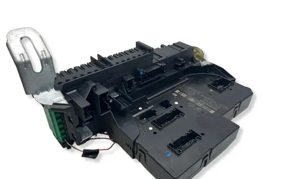 Mercedes-Benz E W212 SAM control unit 2129003702 2125452832