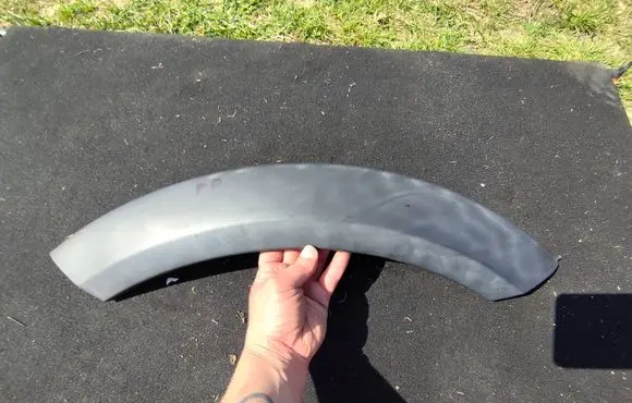 Mini One - Cooper R50 - 53 Front arch trim 1505866