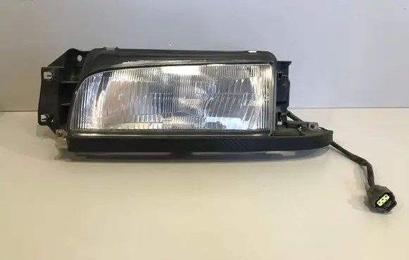 Mazda 323 Headlight/headlamp
