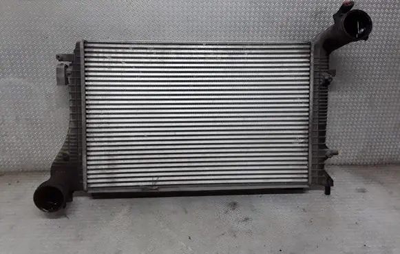 Volkswagen Jetta V Intercooler radiator 1K0145803AM