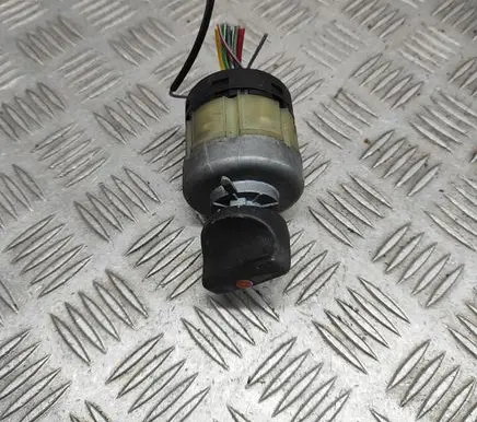 Mercedes-Benz S W126 Light switch A0005456204