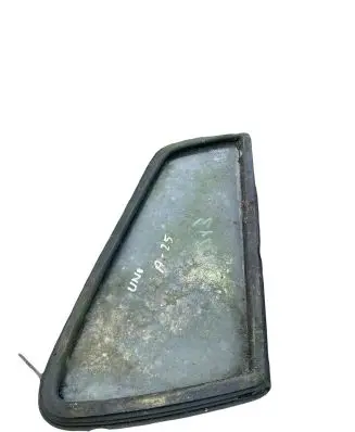 Fiat Uno Rear vent window glass 
