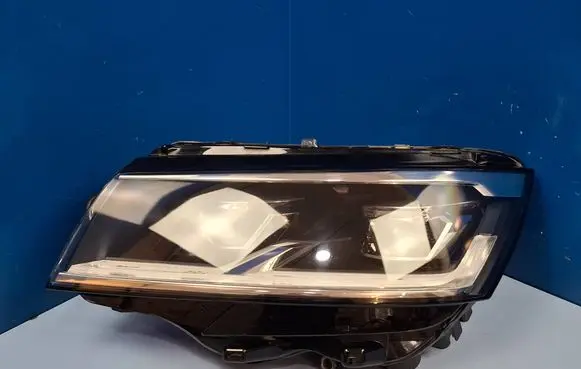 Volkswagen Transporter - Caravelle T6 Headlight/headlamp 7L1941035B 90199400