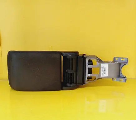 Opel Signum Armrest 13173082 1075410