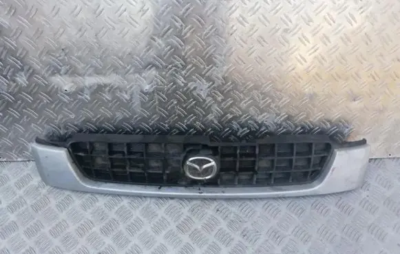 Mazda Demio Front grill dc2050712