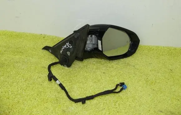BMW 7 G70 Front door electric wing mirror 11301-106