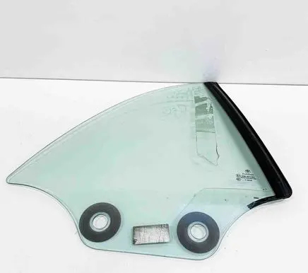BMW 1 E81 E87 Rear side window 43R001582