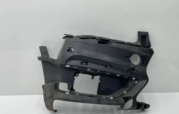 BMW 2 F46 Front bumper mounting bracket 7301548 19593510 7376982
