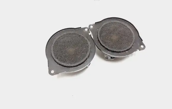 Dodge Challenger Panel speaker 05059062AB