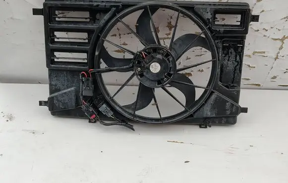 Electric radiator cooling fan