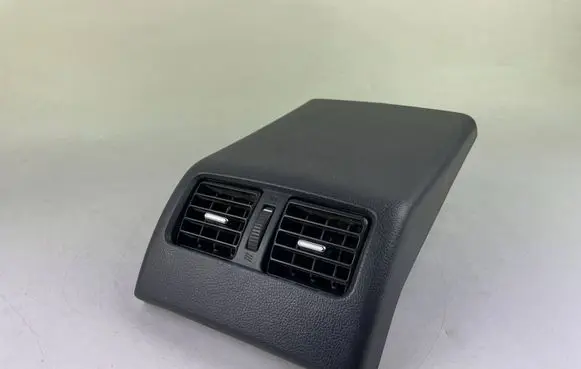 Subaru Outback (BS) Rear air vent grill 92136AL010 S22004620 S22004630