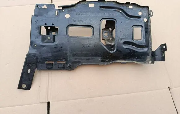 Battery box tray