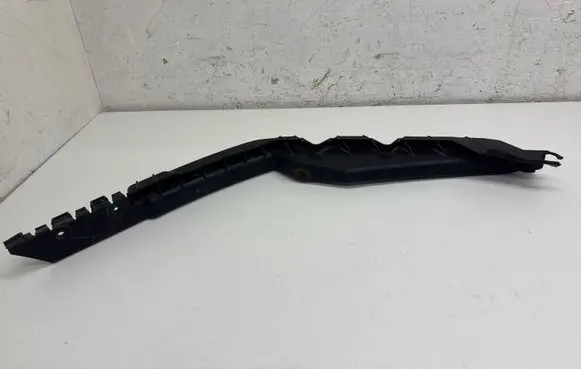 Skoda Octavia Mk2 (1Z) Front bumper mounting bracket 1Z0807183B