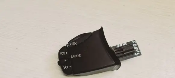 Ford Focus Sound control switch 98AB14K147AC