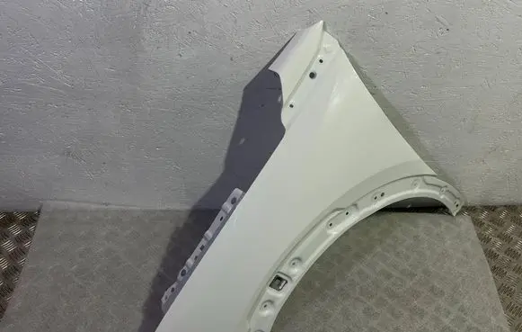 Opel Mokka B Fender 