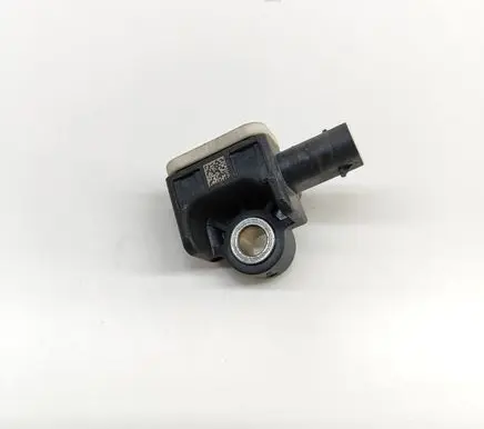 Maserati Ghibli Airbag deployment crash/impact sensor 670038225