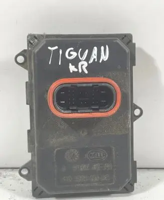 Volkswagen Tiguan Headlight ballast module Xenon 7L6941329B 5DF00936815