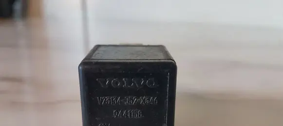 Volvo S80 Other relay 9441158 V23134J52X346
