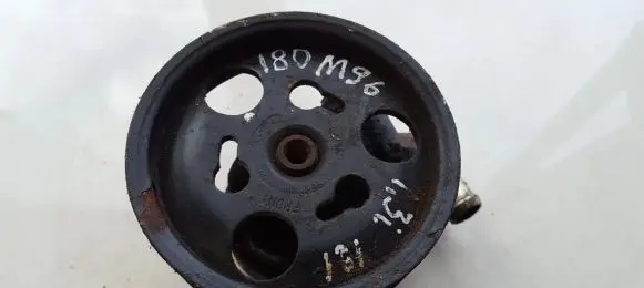 Ford Fiesta Power steering pump 96bf3a733ac