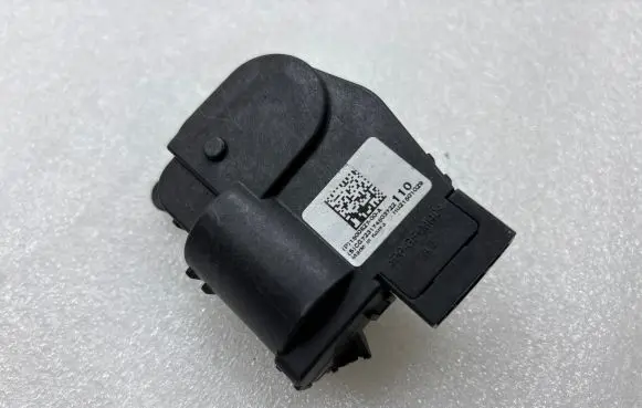 Tesla Model X Air flap motor/actuator 150062700A