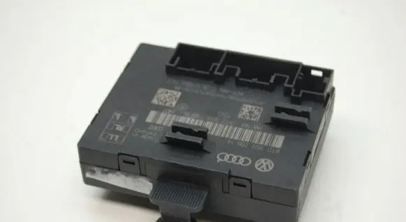 Audi A5 8T 8F Door control unit/module 8T0959795H