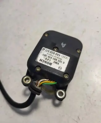 Audi A6 S6 C4 4A Air flap motor/actuator 4A0820511A 0132801019