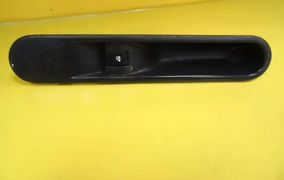 Renault Espace IV Electric window control switch 00012127