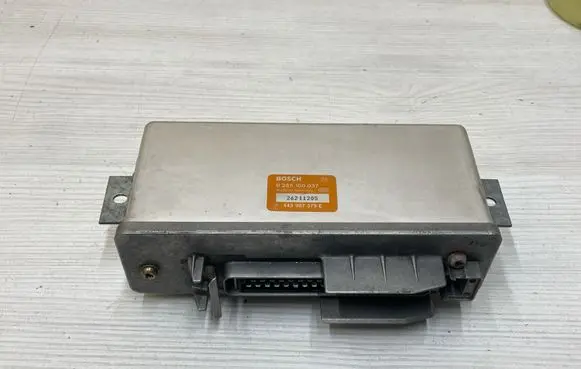 Audi 100 S4 C4 ABS control unit/module 443907379C 0265100037 26211205
