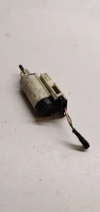 Audi A4 S4 B7 8E 8H Brake pedal sensor switch 193220059B 8E0927189B