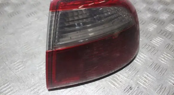 Seat Toledo II (1M) Rear/tail lights 1M5945096B