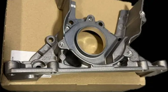 Volkswagen Polo IV 9N3 Crankshaft 045103153A