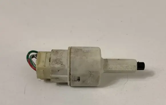 Toyota Avensis T250 Brake pedal sensor switch