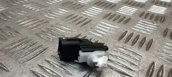 Toyota RAV 4 (XA40) Outside/exterior temperature sensor 0775005191