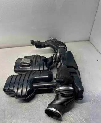 Intake resonator