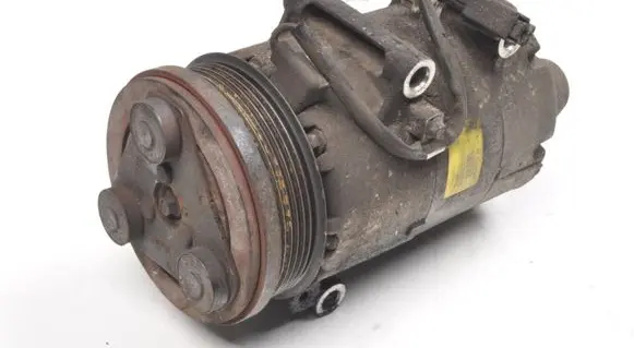 Ford Focus Air conditioning (A/C) compressor (pump) 