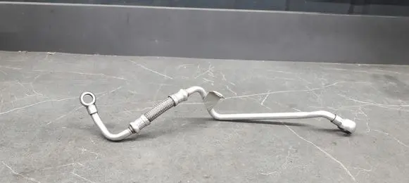 Audi A8 S8 D3 4E Turbo turbocharger oiling pipe/hose 057145771f